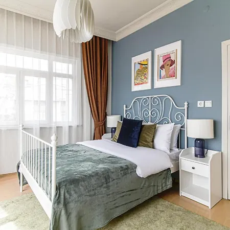 Lägenhet Chic And Cozy Flat Near Istiklal Street In Beyoglu *