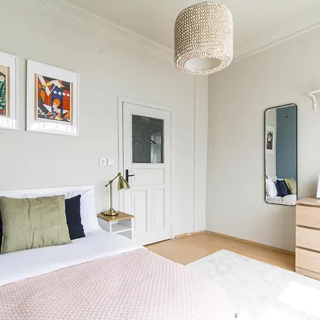 Lägenhet Chic And Cozy Flat Near Istiklal Street In Beyoglu *
